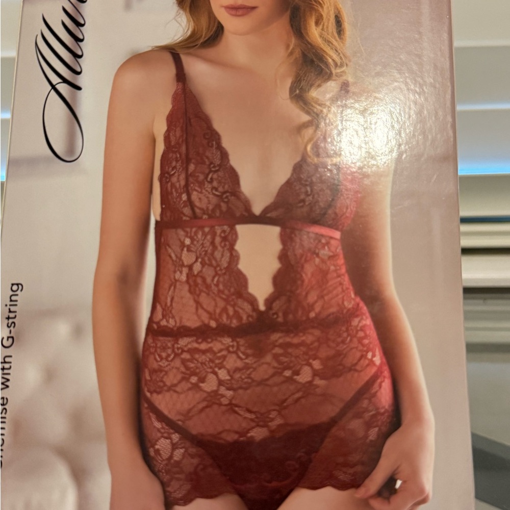 Allure Burgundy Lace Chemise with G-String - Picture 5 of 10